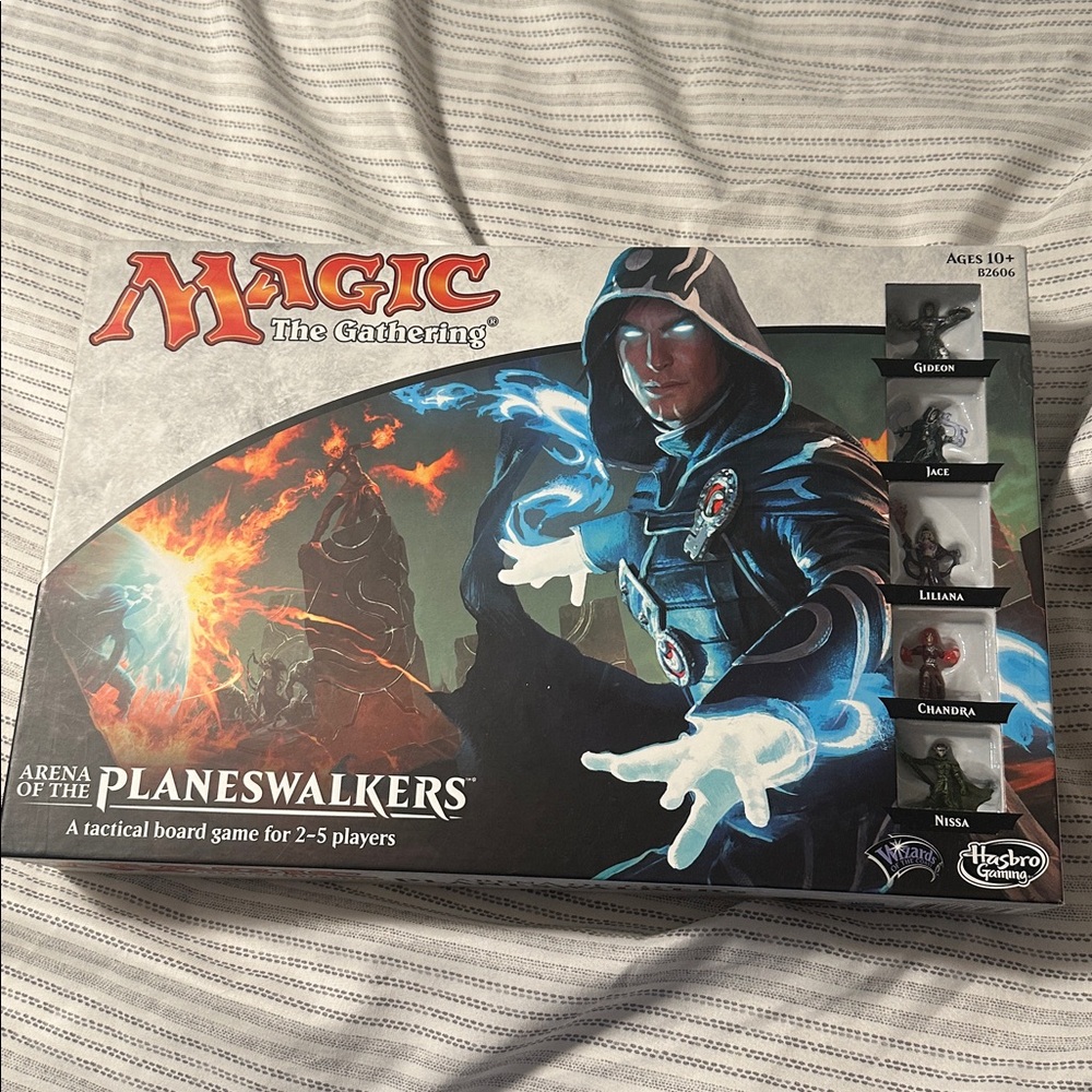 Hasbro Magic: The Gathering Arena of the Planeswalkers Board Game